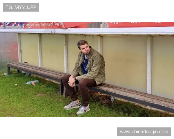 斗球直播足球直播高清无延迟让你第一时间掌握比赛动态享受极致视觉盛宴